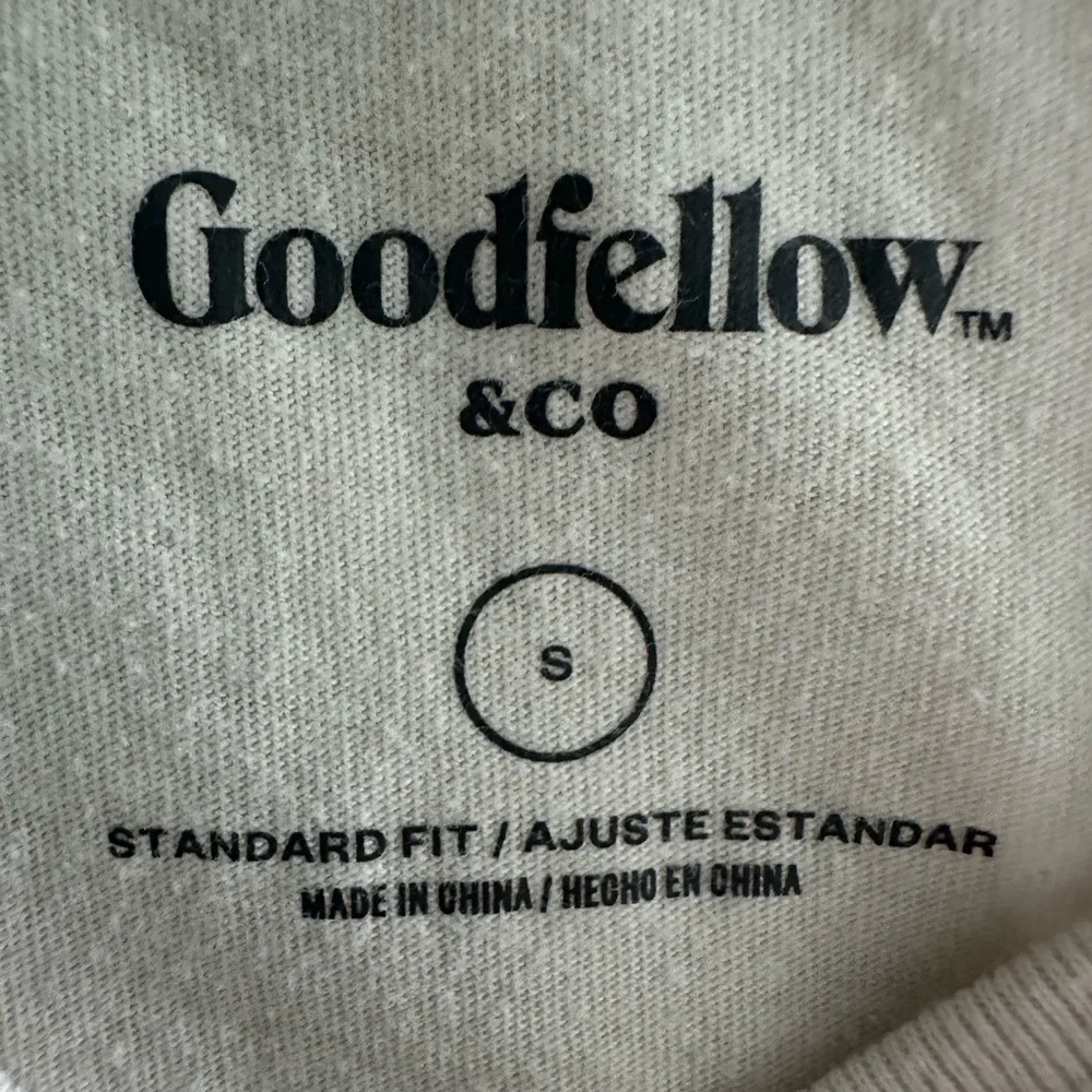 Goodfellow & Co Off White Blue Waves Tee - Picture 4 of 6